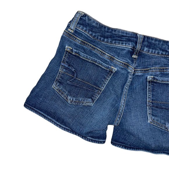 American Eagle AEO Medium Wash Pockets Shorts Womens 2 - Picture 5 of 7